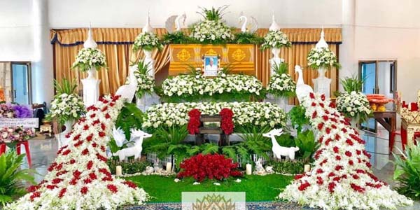ดอกไม้หน้าศพแนวธรรมชาติ แบบที่ 7