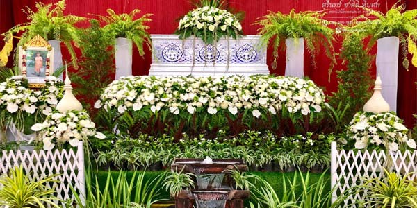 ดอกไม้หน้าศพแนวธรรมชาติ แบบที่ 6