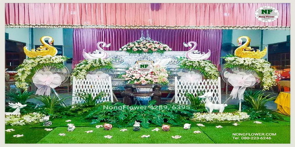 ดอกไม้หน้าศพแบบสวน สวนดอกไม้งานศพ พิธีศพแบบสวนสวยๆ จัดสวนตกแต่งหน้าหีบ จัดสวนธรรมชาติงานศพ สวยหรู ราคาถูกที่สุด แบบที่ 33